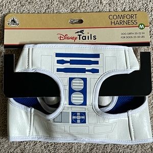 CLOSET CLEAN OUT!! 
BNWT Disney Tails - Medium R2D2 Comfort Harness